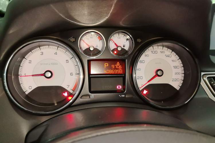 Used Peugeot 308 2014 Enjoy Edition Classic 1.6L Automatic Premium Model
