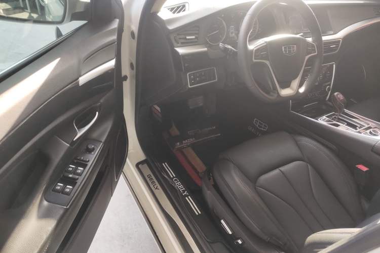 Used Geely Auto Emgrand GT 2016 2.4L Comfort Version
