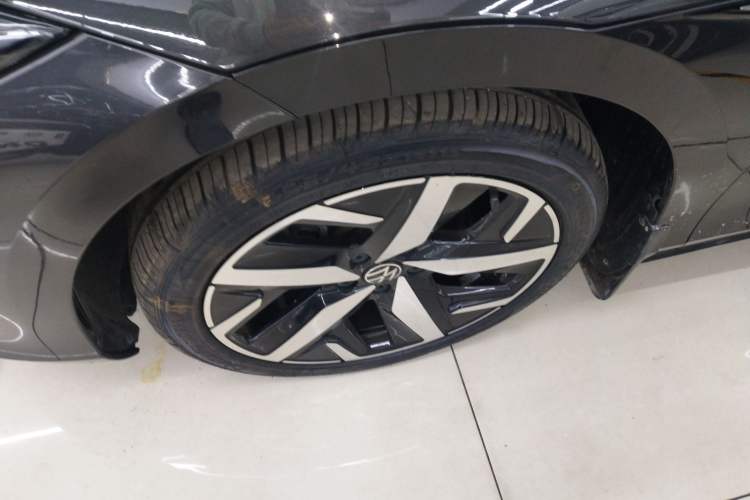 Used Volkswagen Lamando 2024 Lavida L 280TSI DSG Cool & Spicy Edition