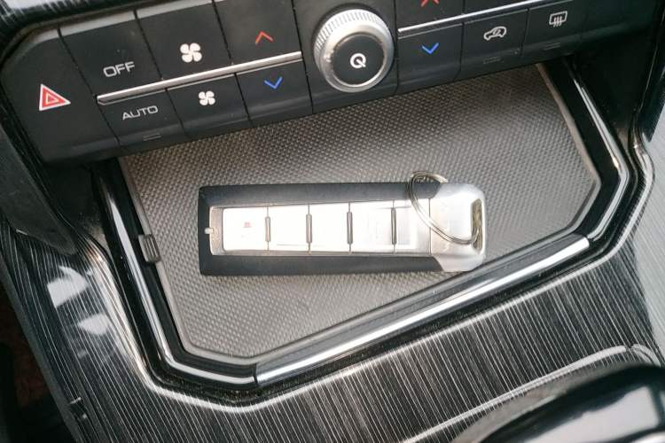 Used Wey VV7 2017 2.0T Luxury Model
