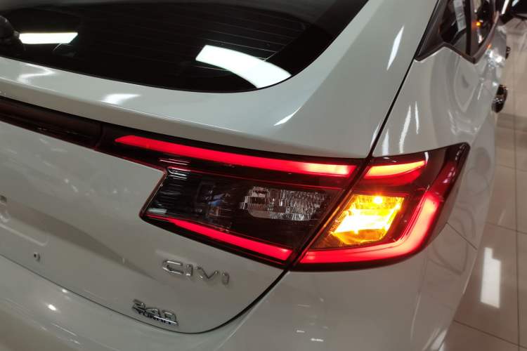 Used Honda Civic 2023 HATCHBACK 240TURBO CVT Extreme Edition
