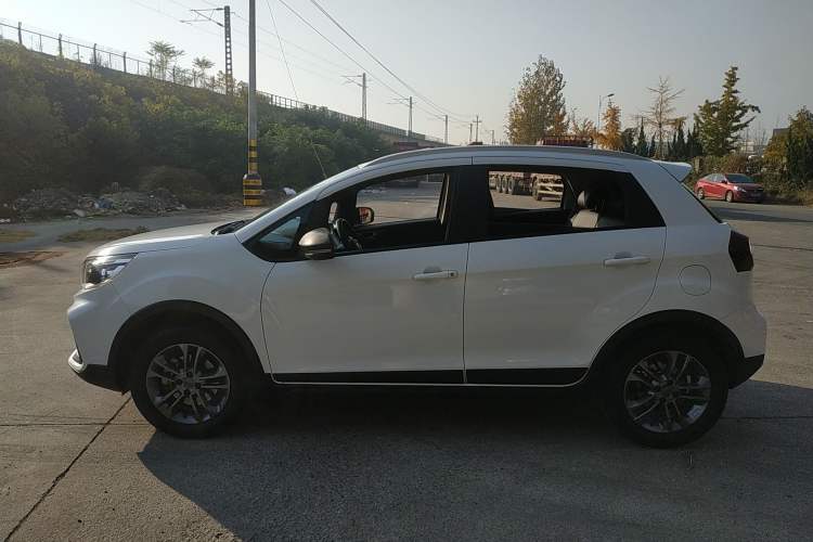 Used Geely Auto Vision X3 2020 1.5L Manual Elite Edition