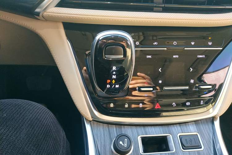 Used Buick GL8 2022 ES Landtrek 653T Smart Flagship Model
