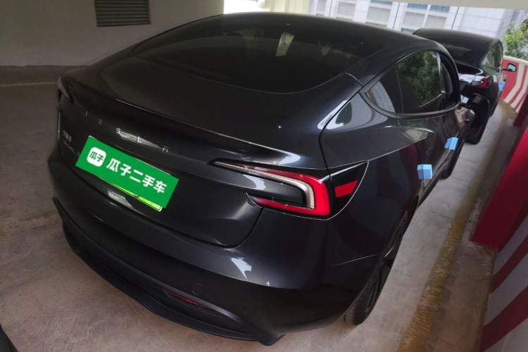 Used Tesla Model 3 2025 Rear-Wheel-Drive Version
