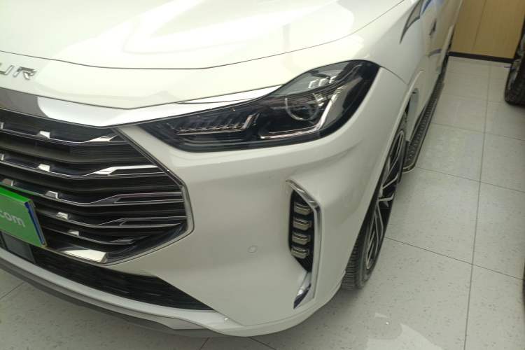 Used JETOUR X70 PLUS 2021 1.6T DCT 7-Seater
