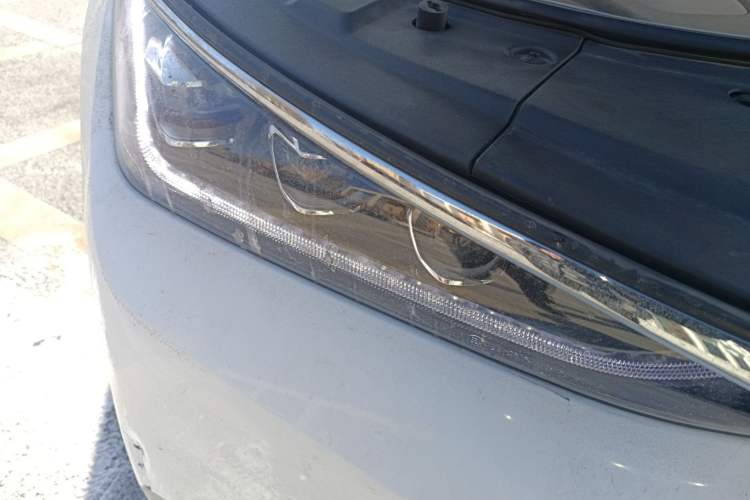 Used BYD Tang 2018 2.0T Automatic SmartConnect Prestige 7-Seater China V Standard