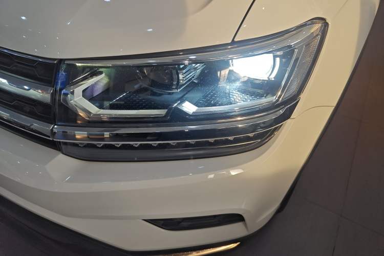 Used Volkswagen Tharu 2021 280TSI Two-Wheel-Drive Luxury Plus Edition
