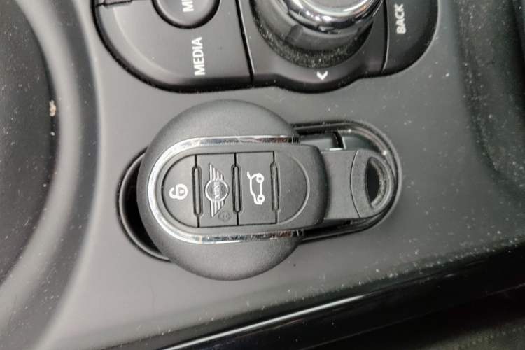 Used  Clubman 2019 1.5T COOPER Connoisseur
