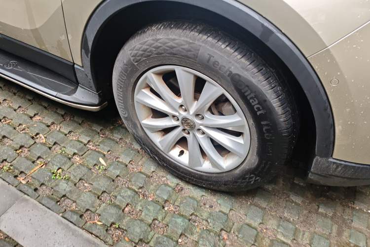 Used Buick Envision 2014 28T Four-Wheel Drive Luxury Model
