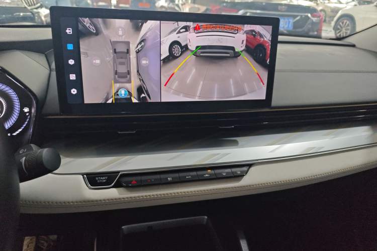 Used Geely Auto Emgrand L 2022 1.4T CVT Flagship Edition