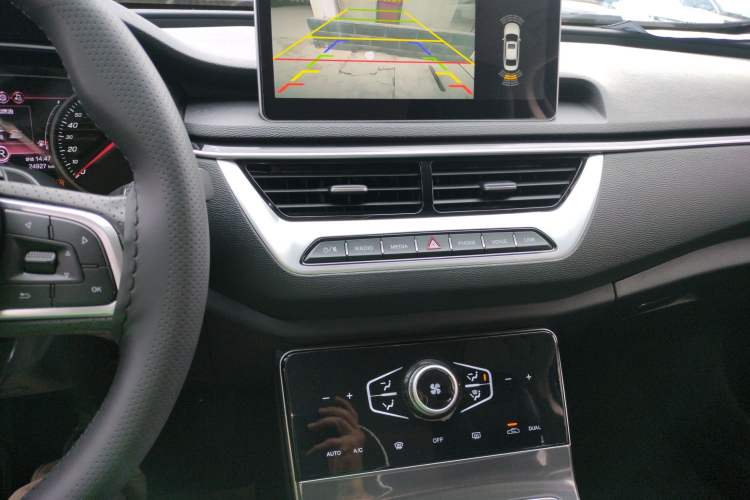 Used Hongqi H5 2022 Classic Model 1.5T DCT Flagship Edition
