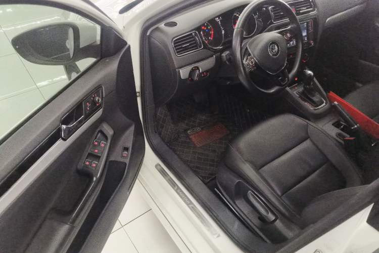 Used Volkswagen Sagitar 2018 280TSI DSG Ignite Edition
