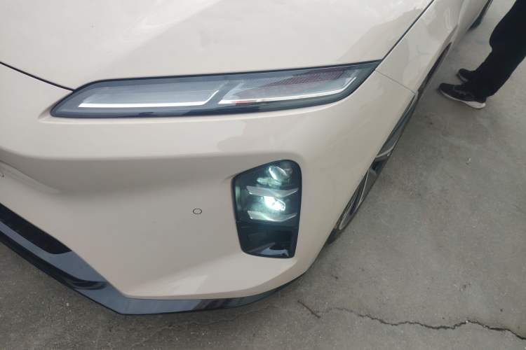 Used Nio ET5 2025 75 kWh