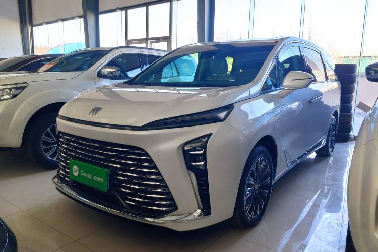 Used Buick GL8 2025 Lu Zun Deluxe Edition
