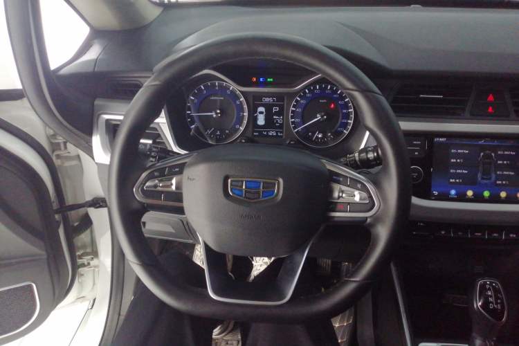 Used Geely Auto Vision X3 2019 Upgraded Model 1.5L CVT Elite Version
