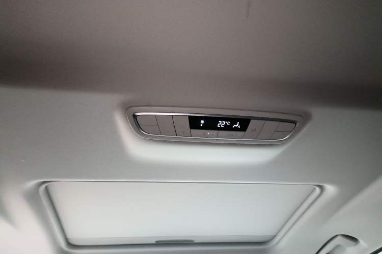 Used Buick GL8 2022 ES Landtrek 653T Comfort Edition
