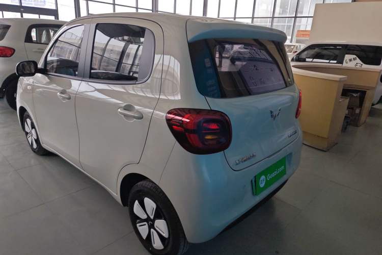 Used Wuling Hongguang MINIEV 2025 Four-Door Version Advanced Edition
