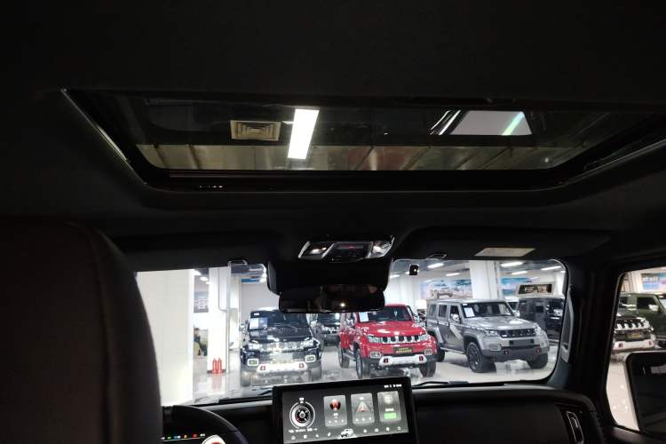 Used  T01 2025 2.0T Changfeng