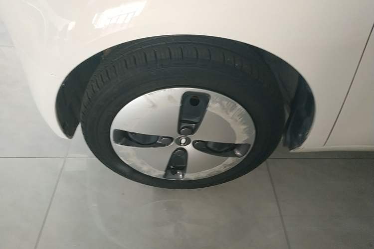 Used ORA Black Cat 2022 301km "Cute & Dynamic" Phosphate Iron Lithium
