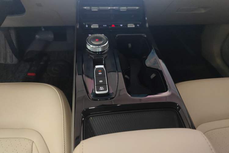 Used Wuling Xingguang 2023 150 Advanced Edition
