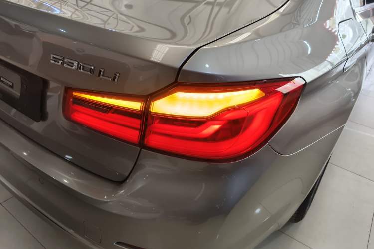 Used BMW 5 Series 2020 530Li Leading Edition Luxury Package