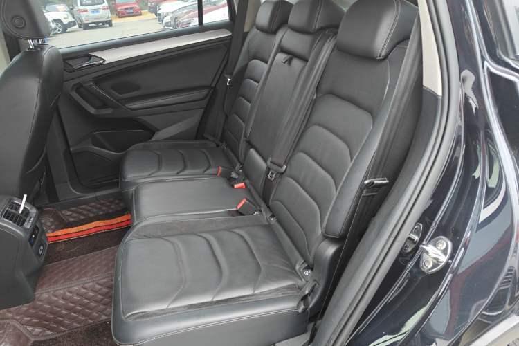 Used Volkswagen Tiguan L 2017 380TSI Automatic All-Wheel-Drive Luxury Edition
