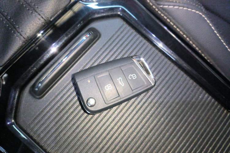 Used Volkswagen Passat 2025 Outstanding Model 330TSI Starry Elite Edition
