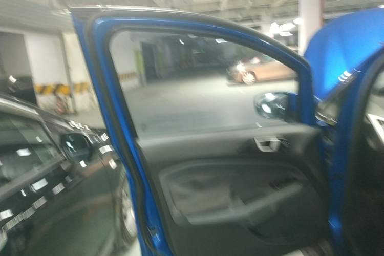 Used Ford EcoSport 2013 1.5L Automatic Fashion Model
