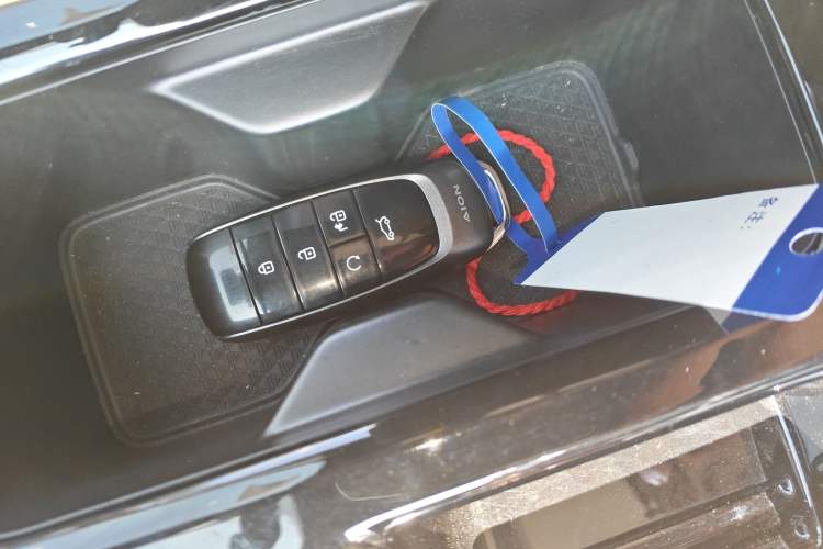 Used AION Y 2022 70 Tech Edition Ternary Lithium