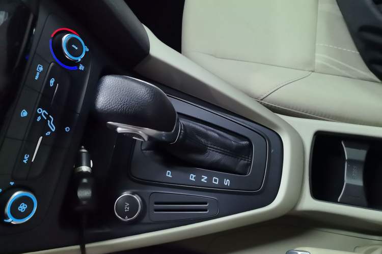 Used Ford Focus 2017 Sedan 1.6L Automatic Comfort Plus SmartDrive Edition
