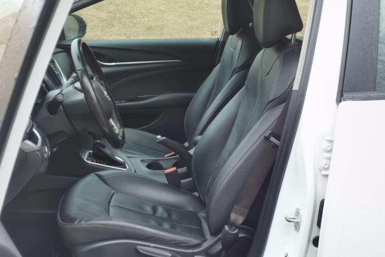 Used Buick GT 2018 18T Automatic Elite Model