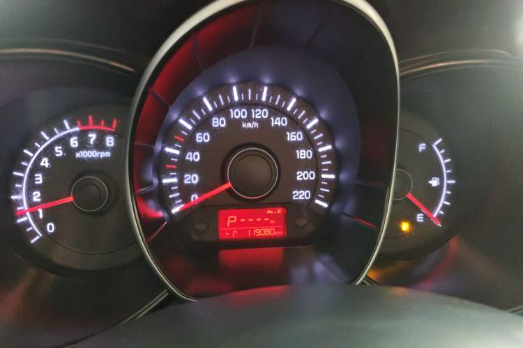 Used Kia K2 2015 Sedan 1.4L Automatic GLS
