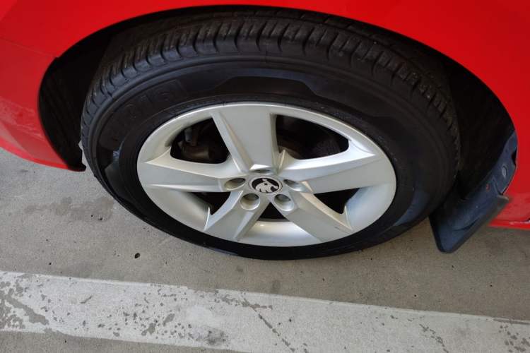 Used Skoda Fabia 2016 1.4L Automatic Car Enjoy Edition