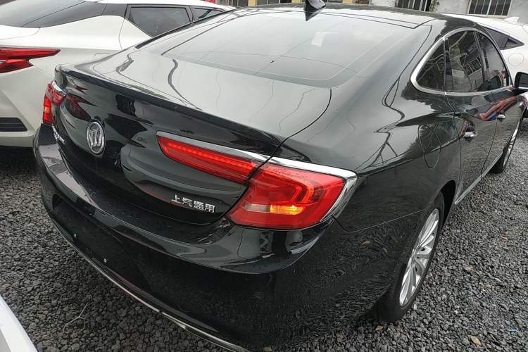 Used Buick LaCrosse 2018 28T Elite Edition
