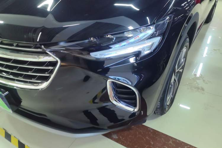 Used Buick Envision 2022 Facelift Encore S 552T Two-Wheel-Drive Luxury Model