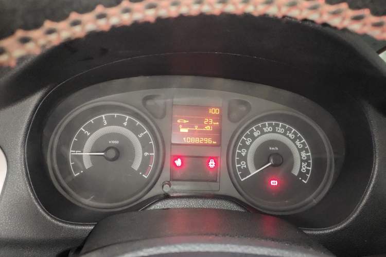 Used Peugeot 301 2014 1.6L Manual Comfort Edition
