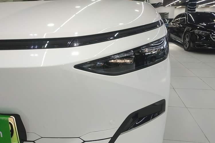 Used XPeng X9 2024 610 Long-Range Pro