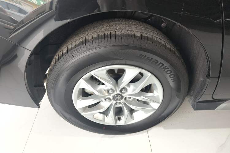 Used Toyota Granvia 2024 2.5L Hybrid Comfort Edition