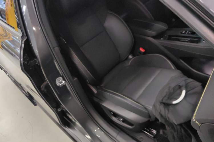 Used Lynk & Co 03 2025 2.0TD DCT Champion Edition Pro
