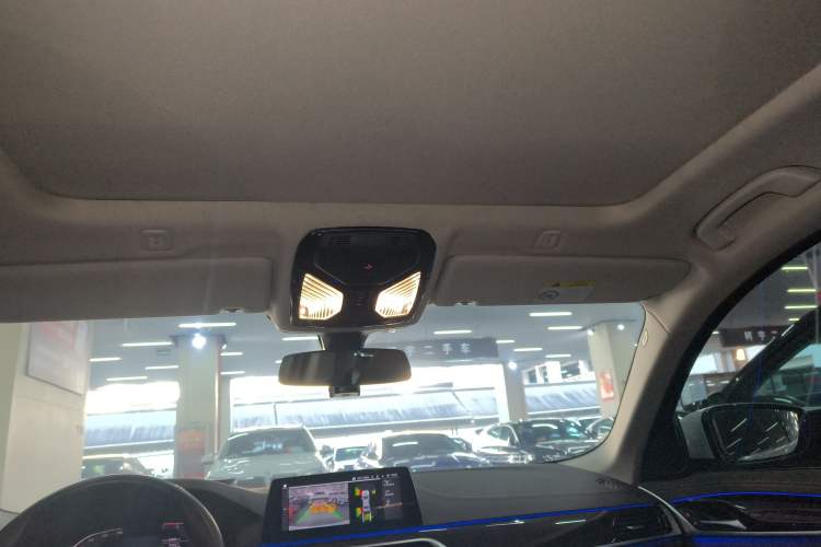 Used BMW 5 Series 2020 525Li Luxury Package