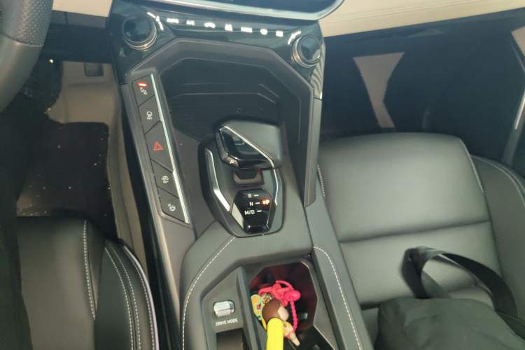 Used Lynk & Co 06 2023 Remix 1.5T Shero