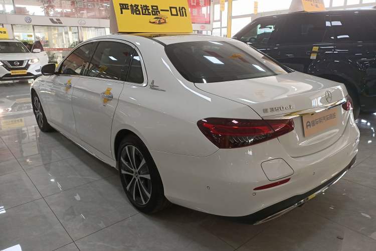 Used Mercedes-Benz E-Class New Energy 2021 E 350 e L Plug-in Hybrid Sports Sedan
