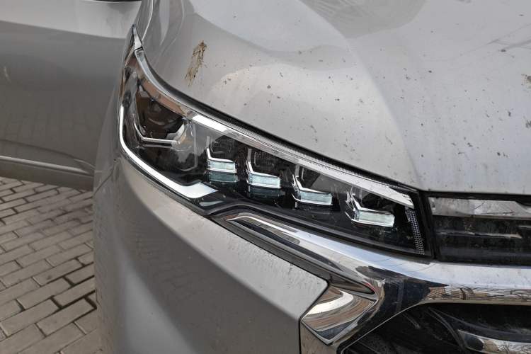 Used SAIC MAXUS G20 2020 2.0T Gasoline Automatic ZhiZun Edition
