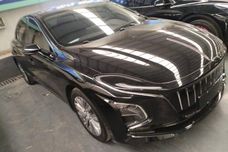 Used Hongqi E-QM5 2024 560km PLUS

