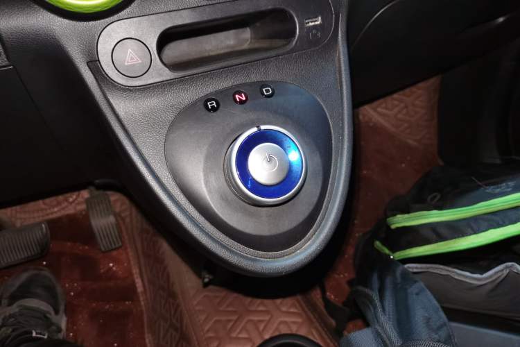 Used ORA Black Cat 2021 301 km Basic Version
