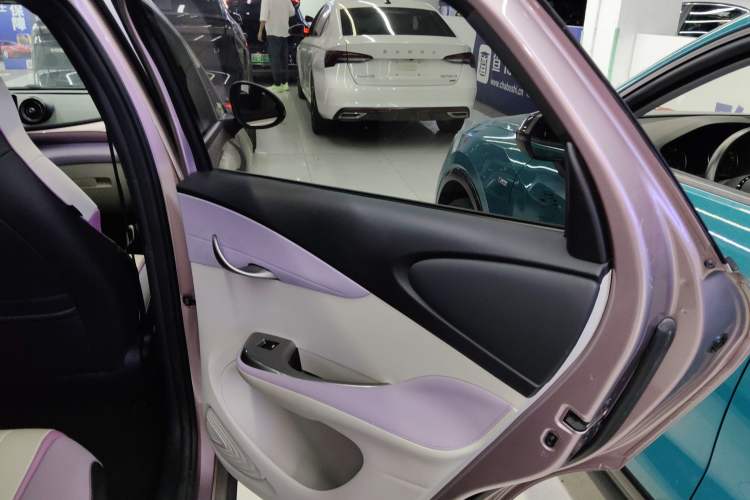 Used BYD Dolphin 2021 405 km Fashion Edition
