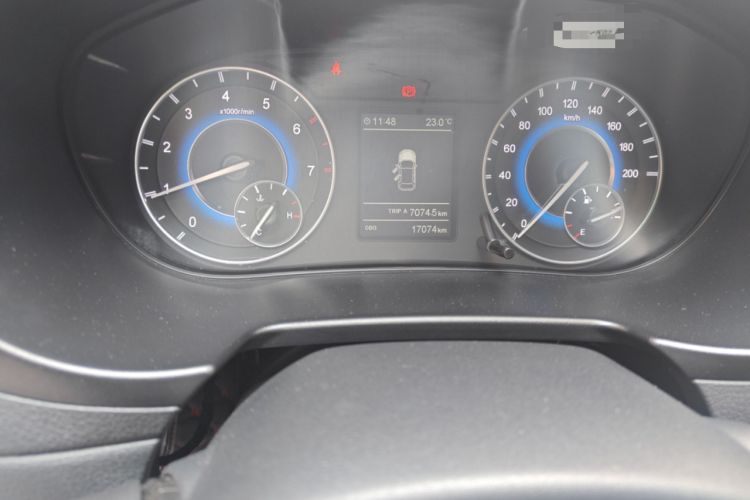 Used Dongfeng Fengon S560 2018 1.8L Manual Urban Model 7 Seats