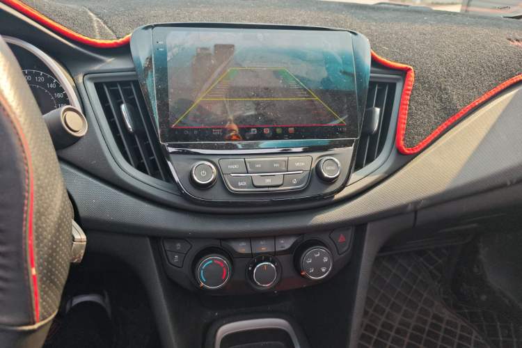 Used Chevrolet Monza 2019 Redline 320T Dual-Clutch Joyful Edition China VI Standard