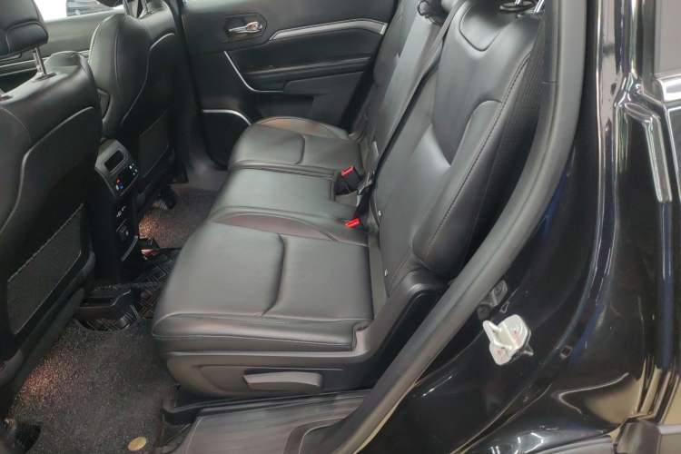 Used  Grand Commander 2022 2.0T Two-Wheel Drive Luxury Version