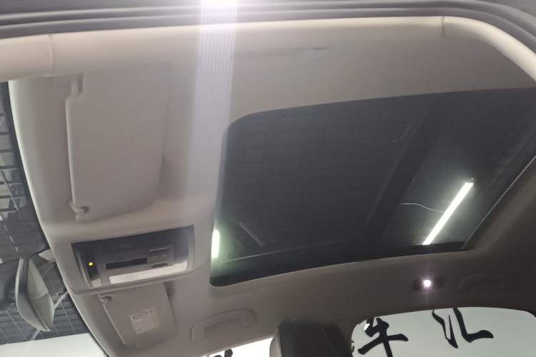 Used Volkswagen Passat 2024 330TSI Starry Elite Edition
